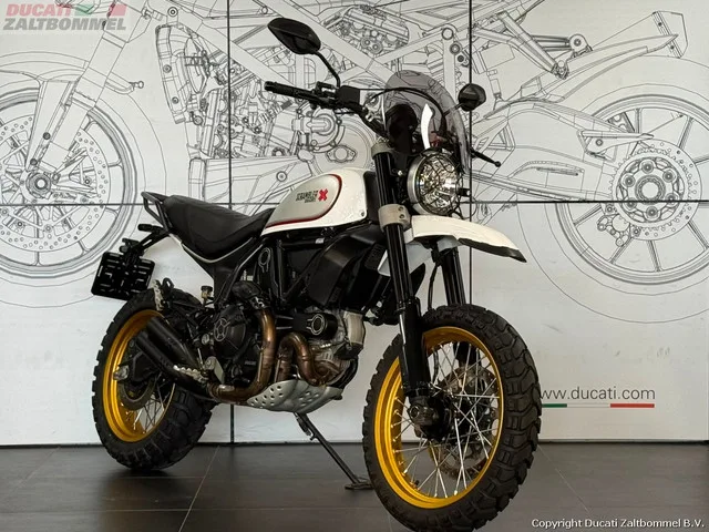 Ducati Scrambler DESERT SLED (2018) — foto 1