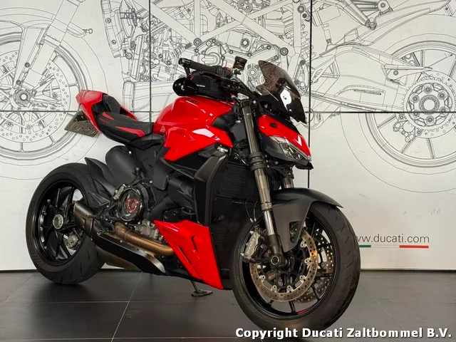 Ducati Streetfighter V2 (2023) — foto 1