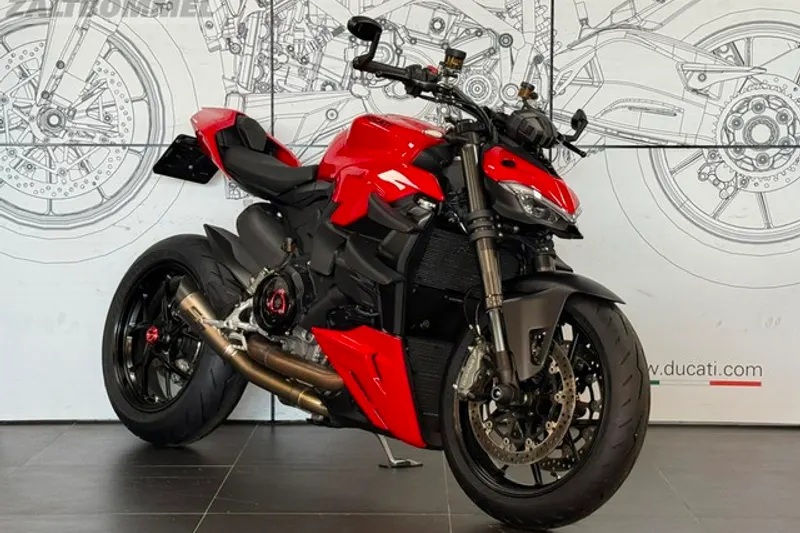 Ducati Streetfighter V2 (2022)