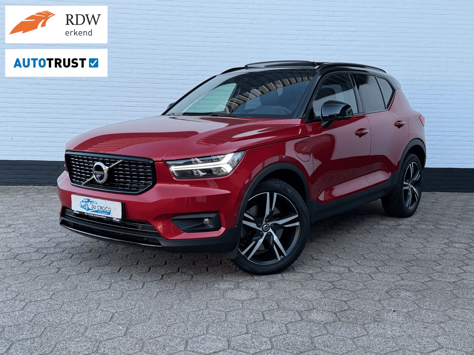 Volvo XC40 (2021) — foto 1