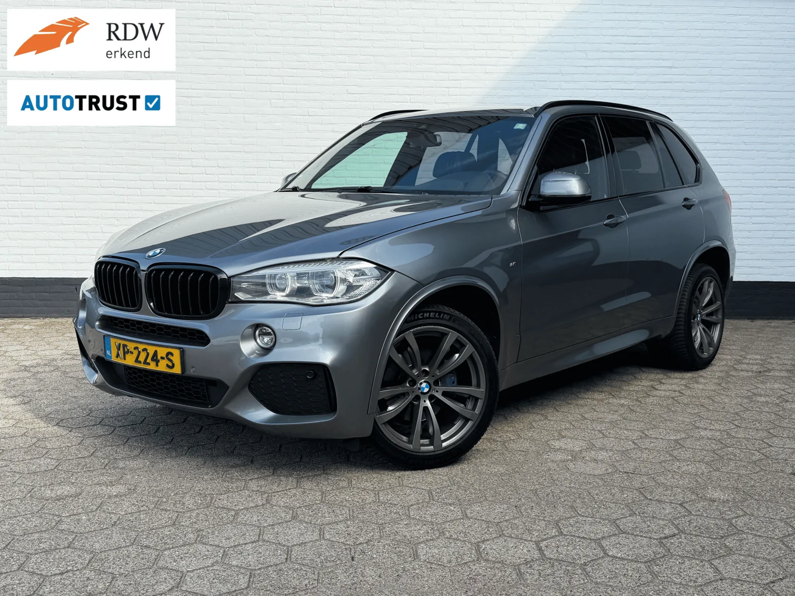 BMW X5 (2015) — foto 1