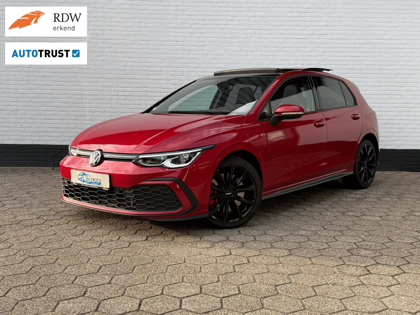 Volkswagen Golf (2021) — foto 1