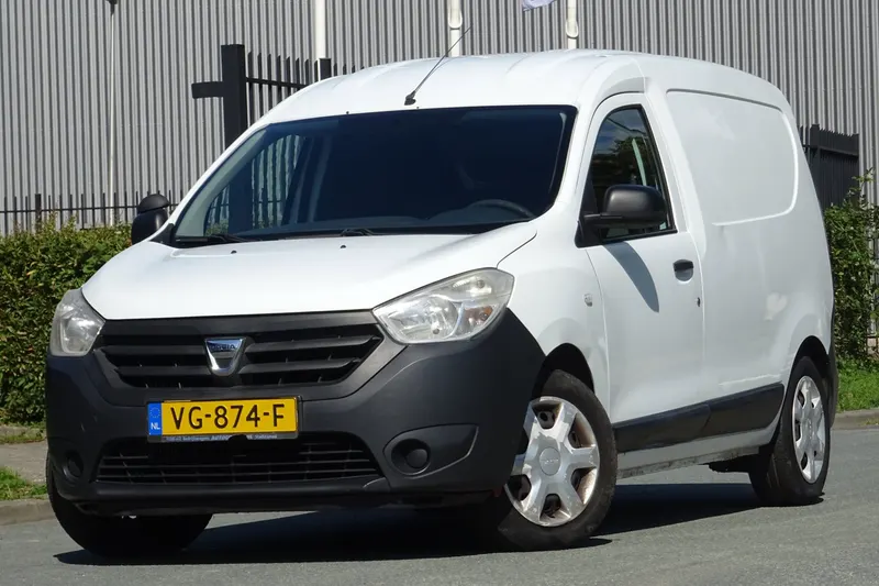 Dacia Dokker (2013)