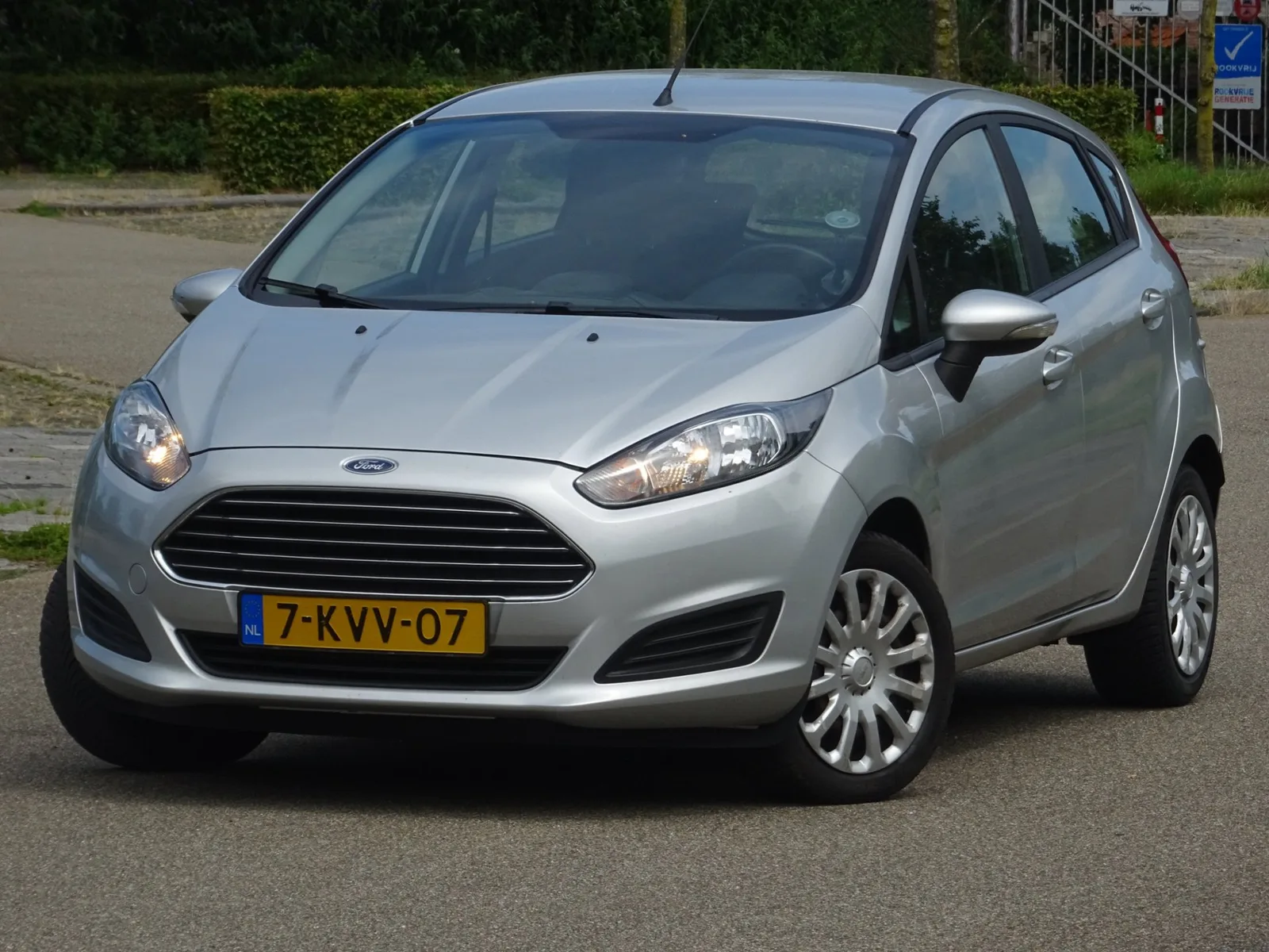 Ford Fiesta (2013) — foto 1