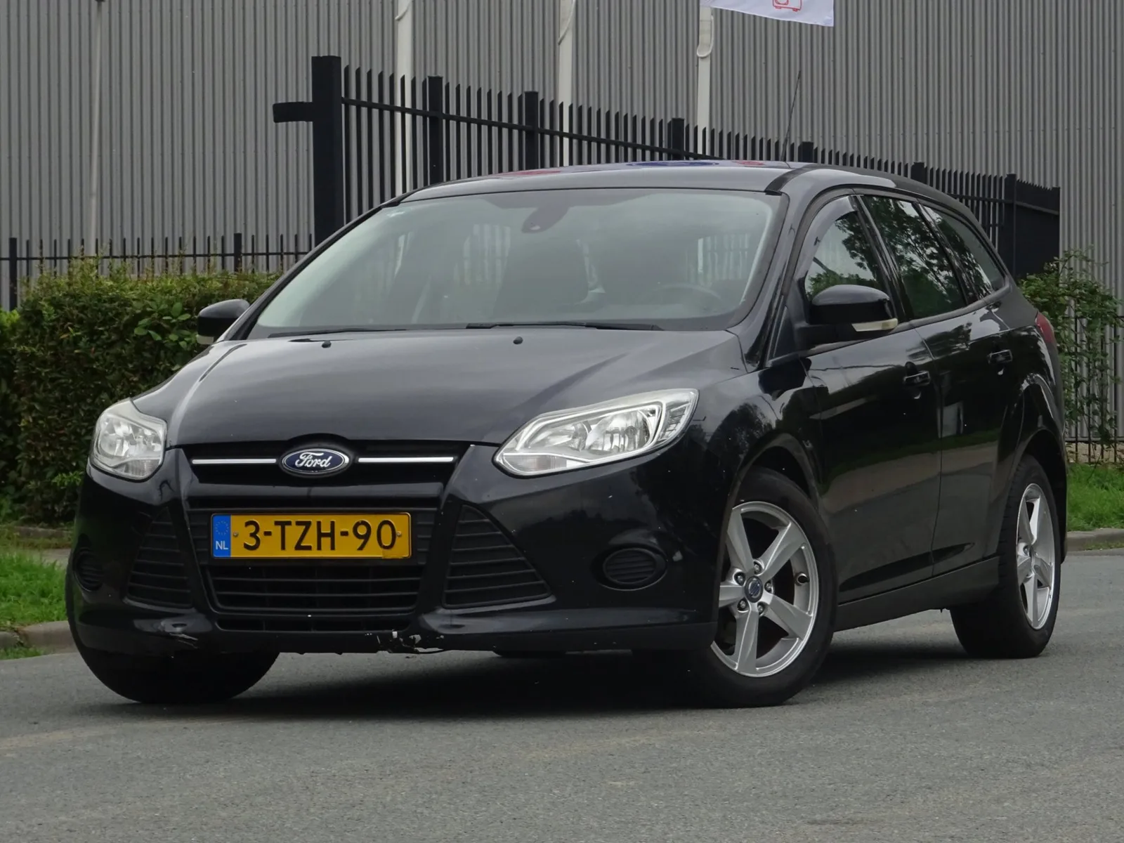 Ford Focus (2014) — foto 1