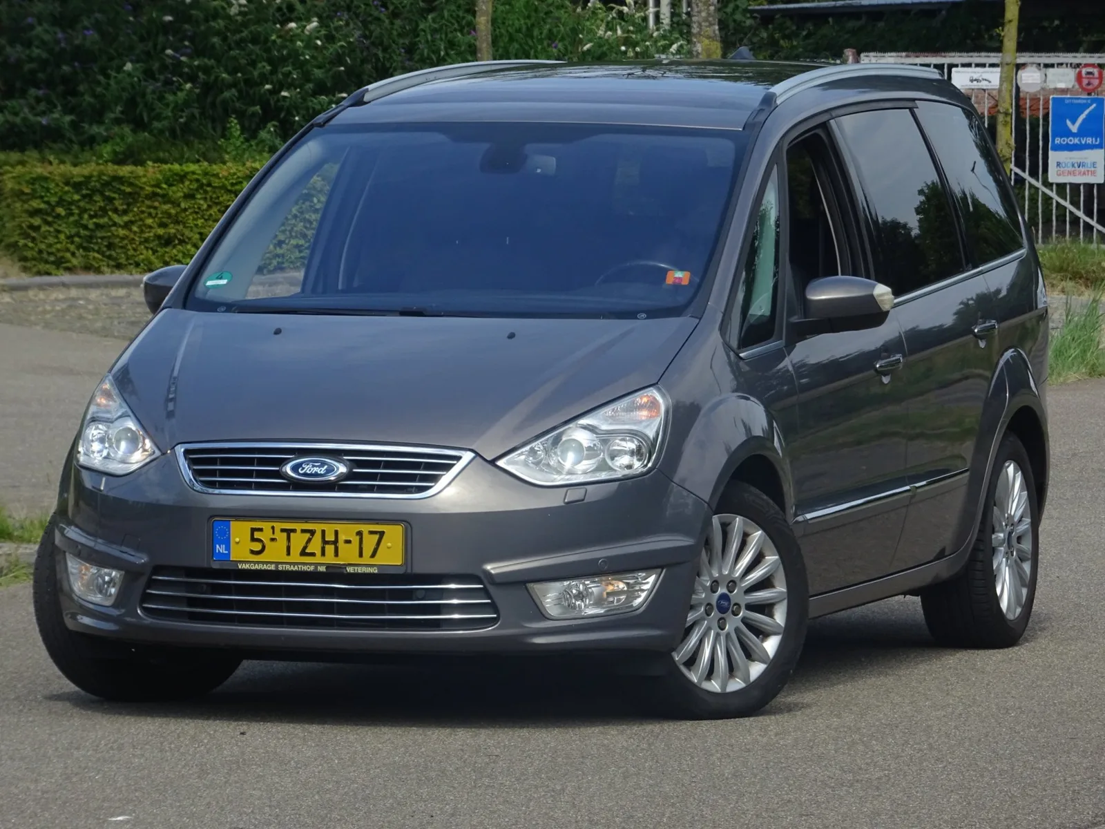 Ford Galaxy (2014) — foto 1