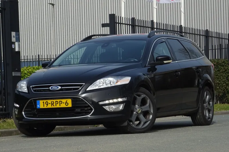 Ford Mondeo (2011)
