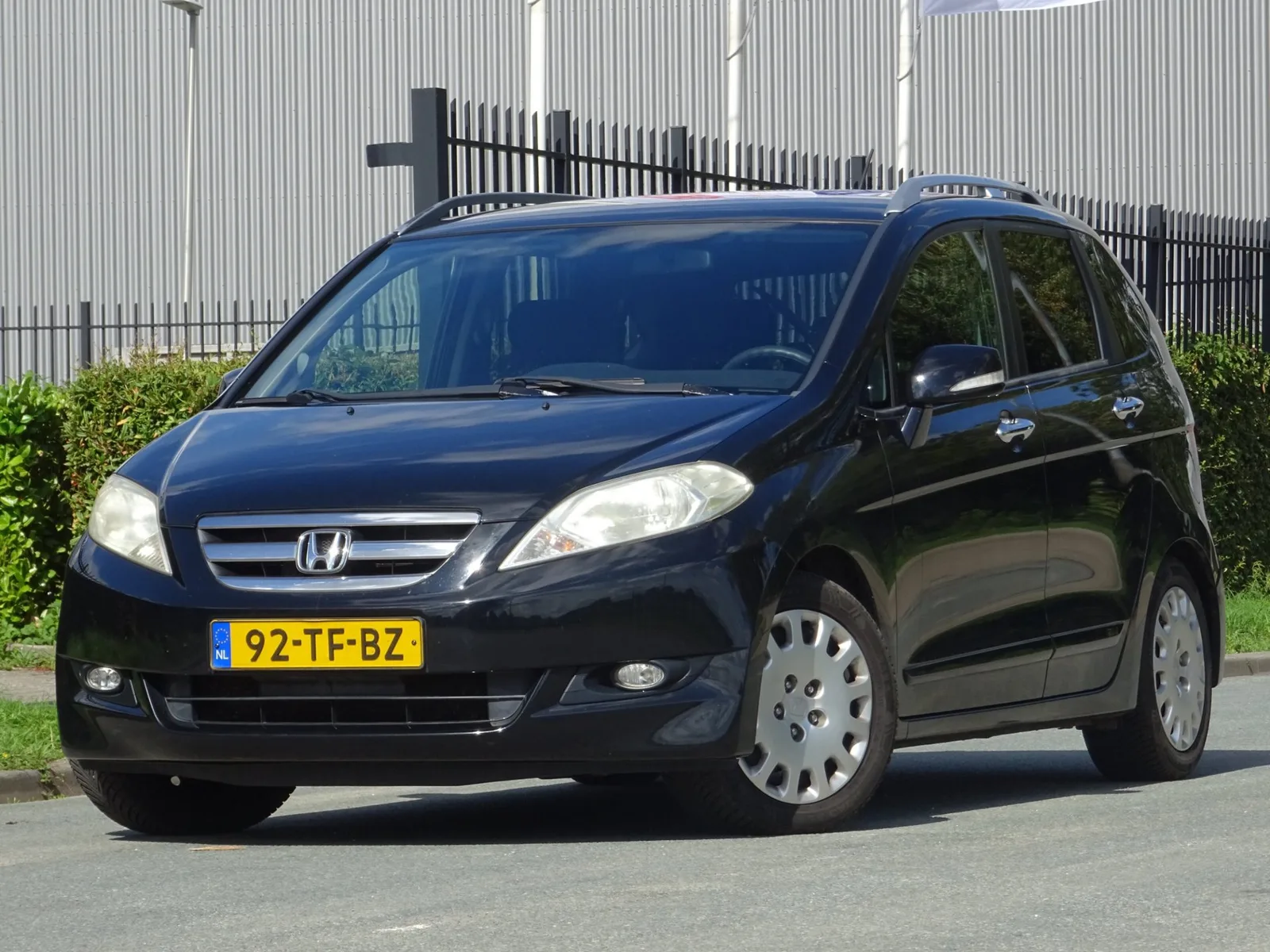 Honda FR-V (2006) — foto 1