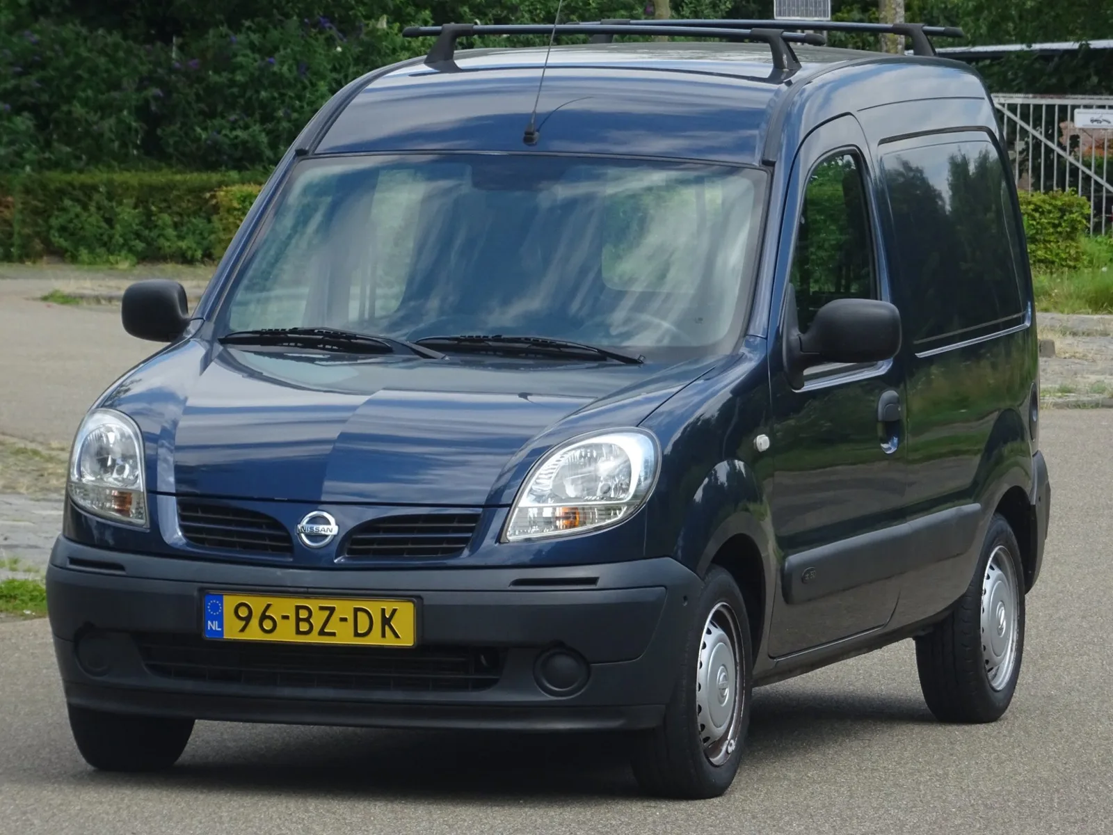 Nissan Kubistar (2006) — foto 1