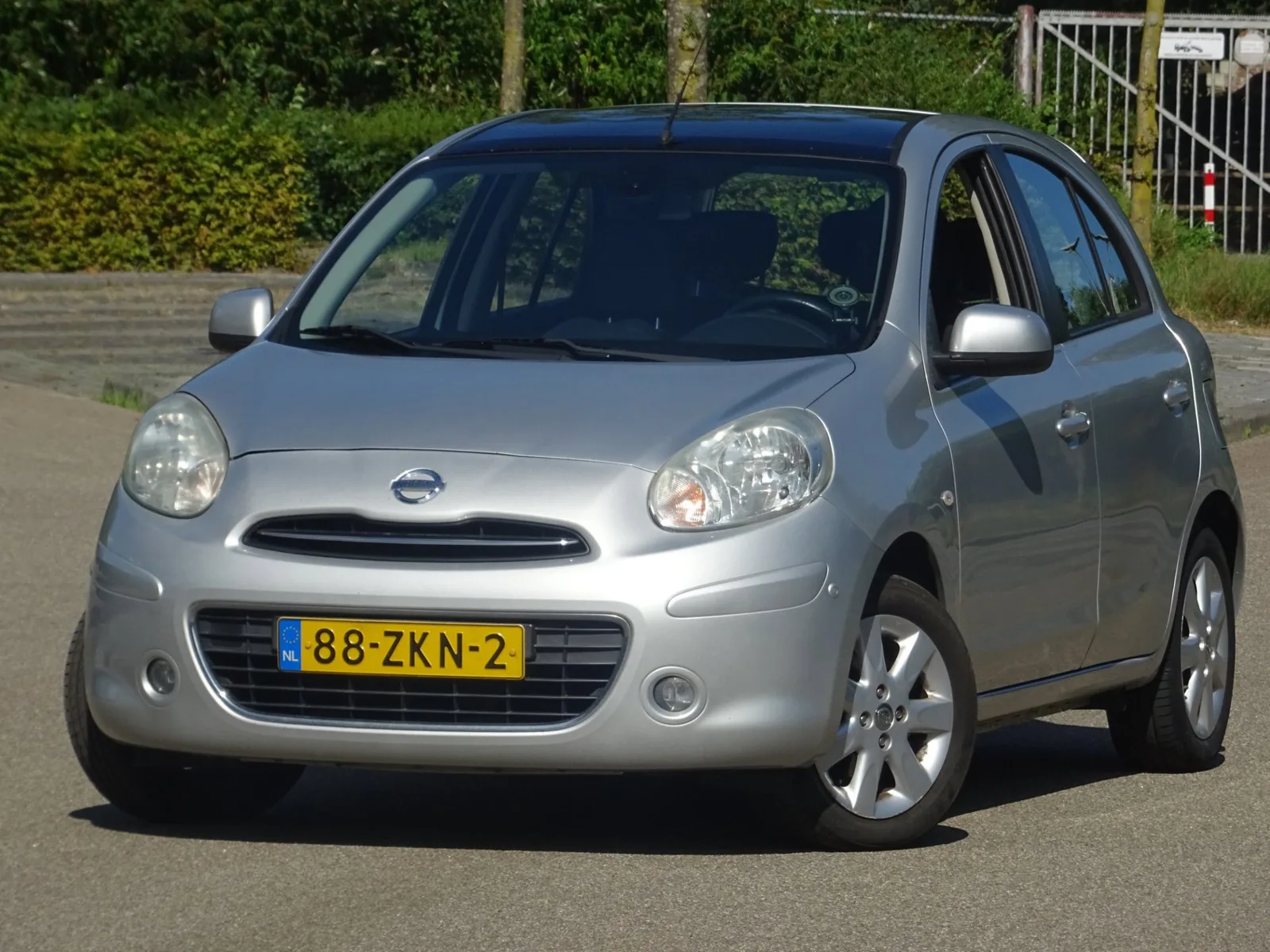 Nissan Micra (2012) — foto 1