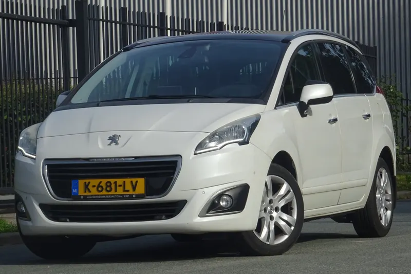 Peugeot 5008 (2016)