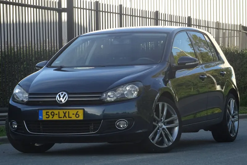 Volkswagen Golf (2010)