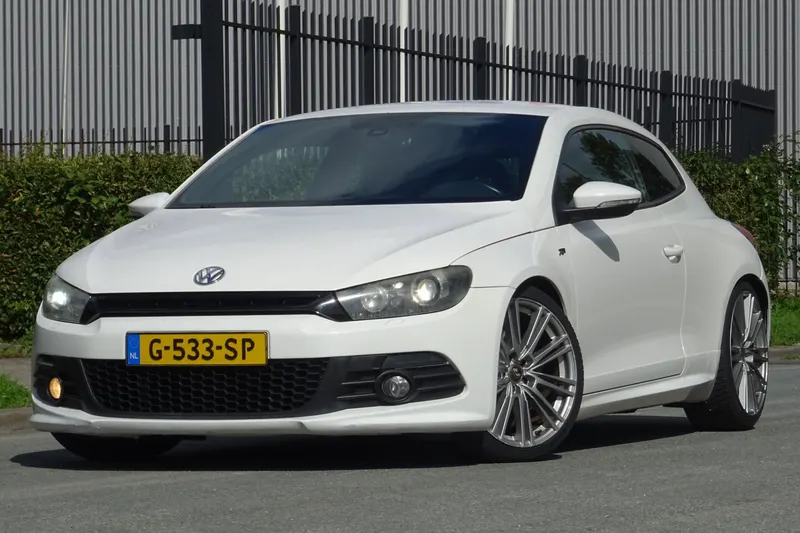 Volkswagen Scirocco (2011)