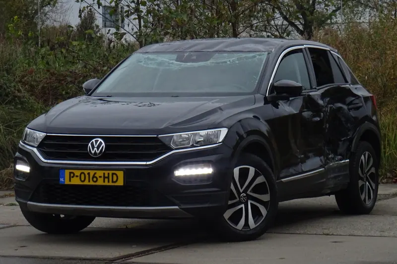 Volkswagen T-Roc (2021)