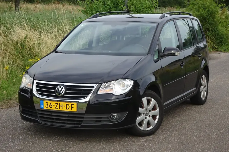 Volkswagen Touran (2008)