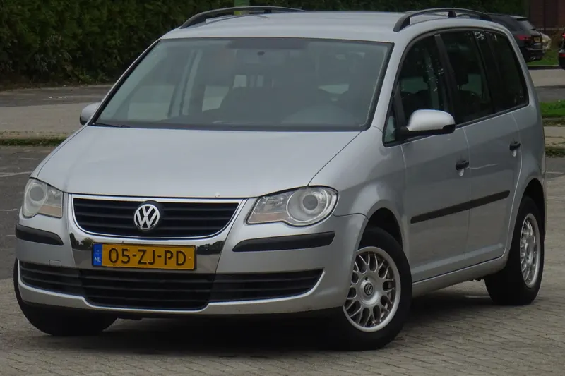 Volkswagen Touran (2008)
