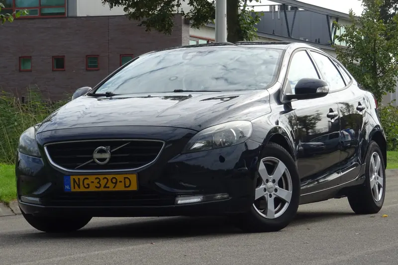 Volvo V40 (2013)