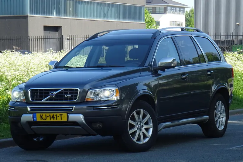 Volvo XC90 (2008)