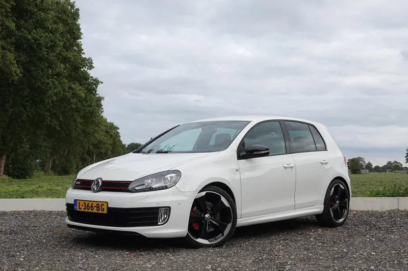 Volkswagen Golf (2011)