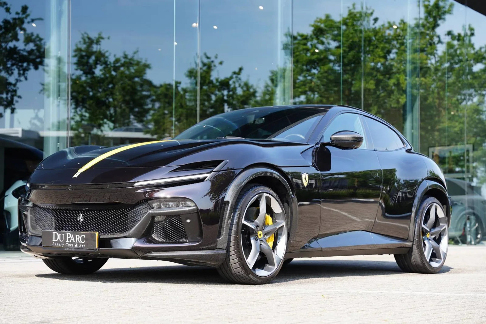 Ferrari Purosangue (2024) — foto 1