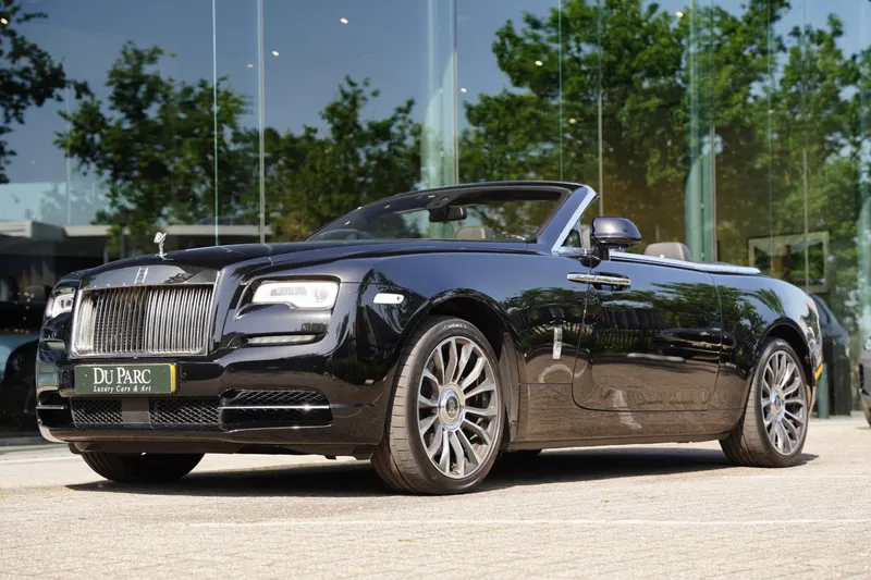 Rolls-Royce Dawn (2017)