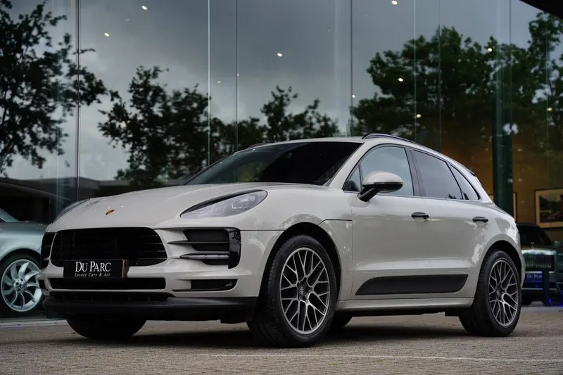 Porsche Macan (2021)