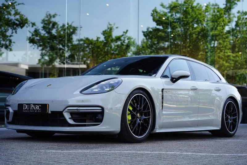 Porsche Panamera (2021)