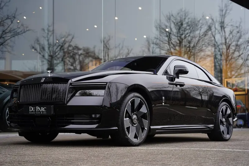 Rolls-Royce Spectre (2025)