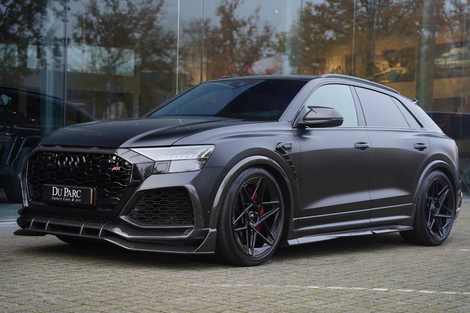 Audi RS Q8 (2022) — foto 1