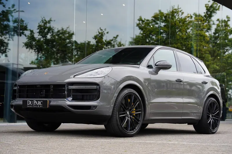 Porsche Cayenne (2021)