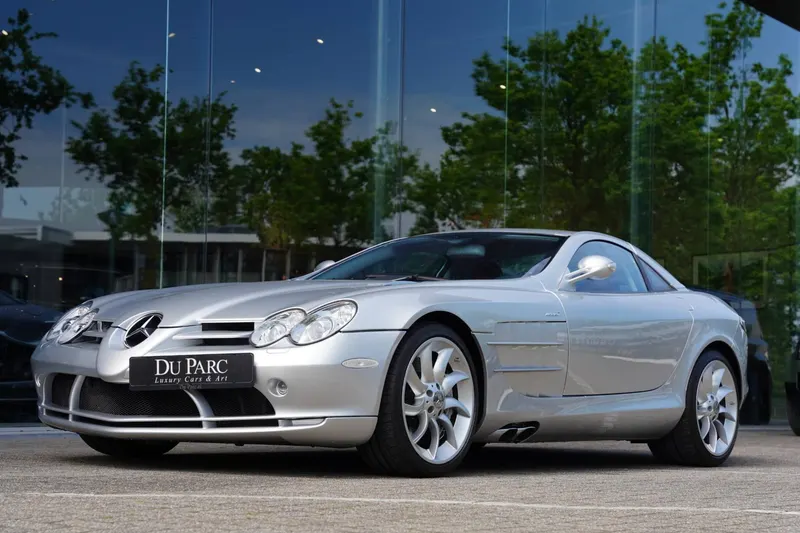 Mercedes-Benz SLR (2005)