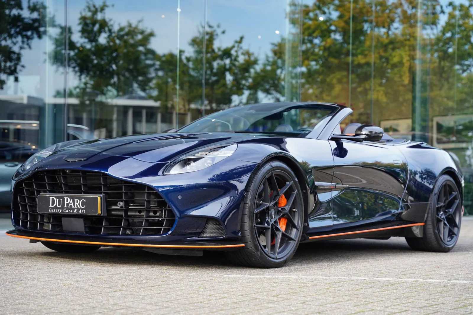 Aston Martin Vanquish (2025) — foto 1