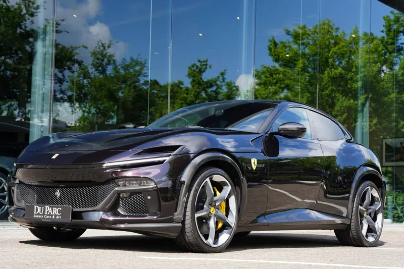 Ferrari Purosangue (2024)