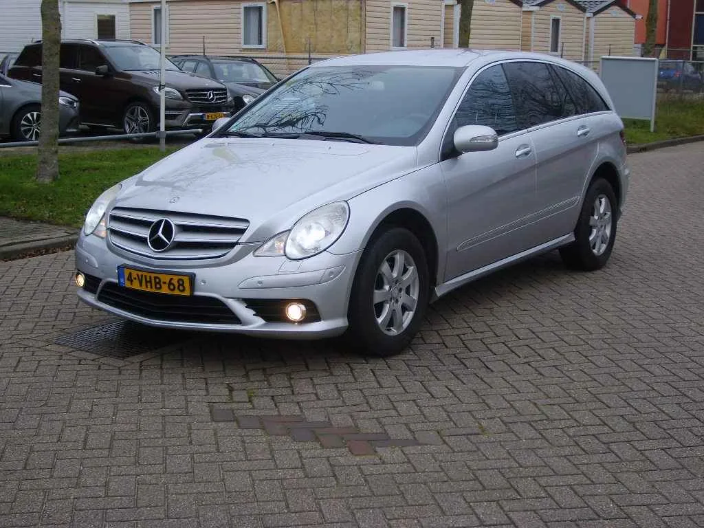 Mercedes-Benz R-Klasse (2010) — foto 1