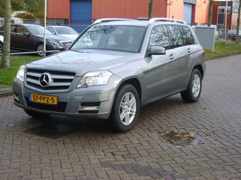 Mercedes-Benz GLK-Klasse (2011) — foto 1