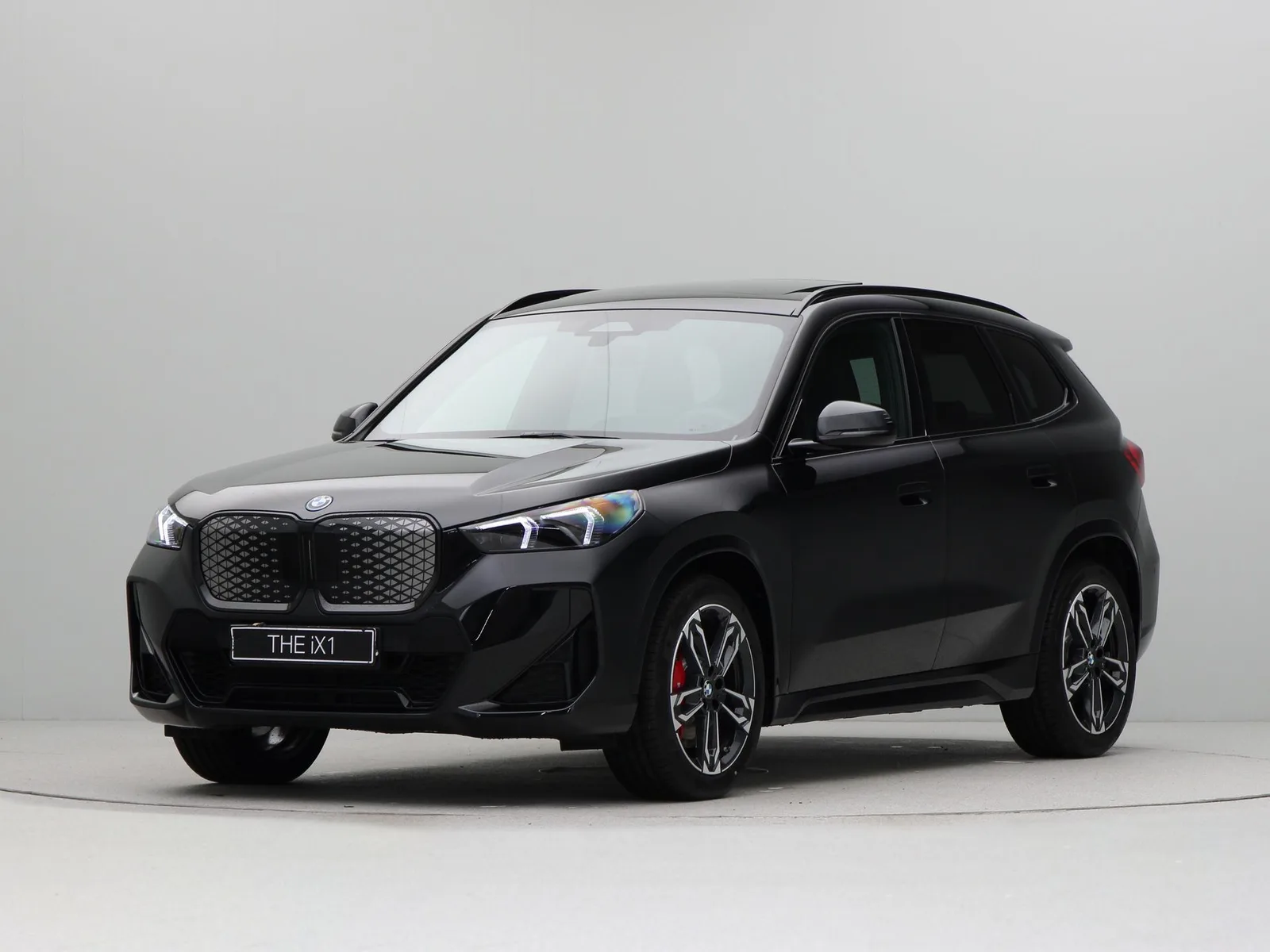 BMW iX1 (2026) — foto 1