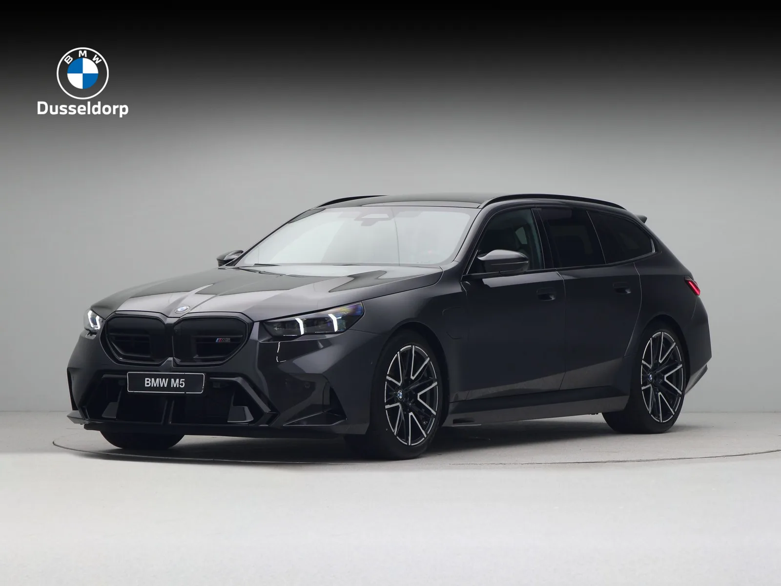 BMW M5 (2026) — foto 1