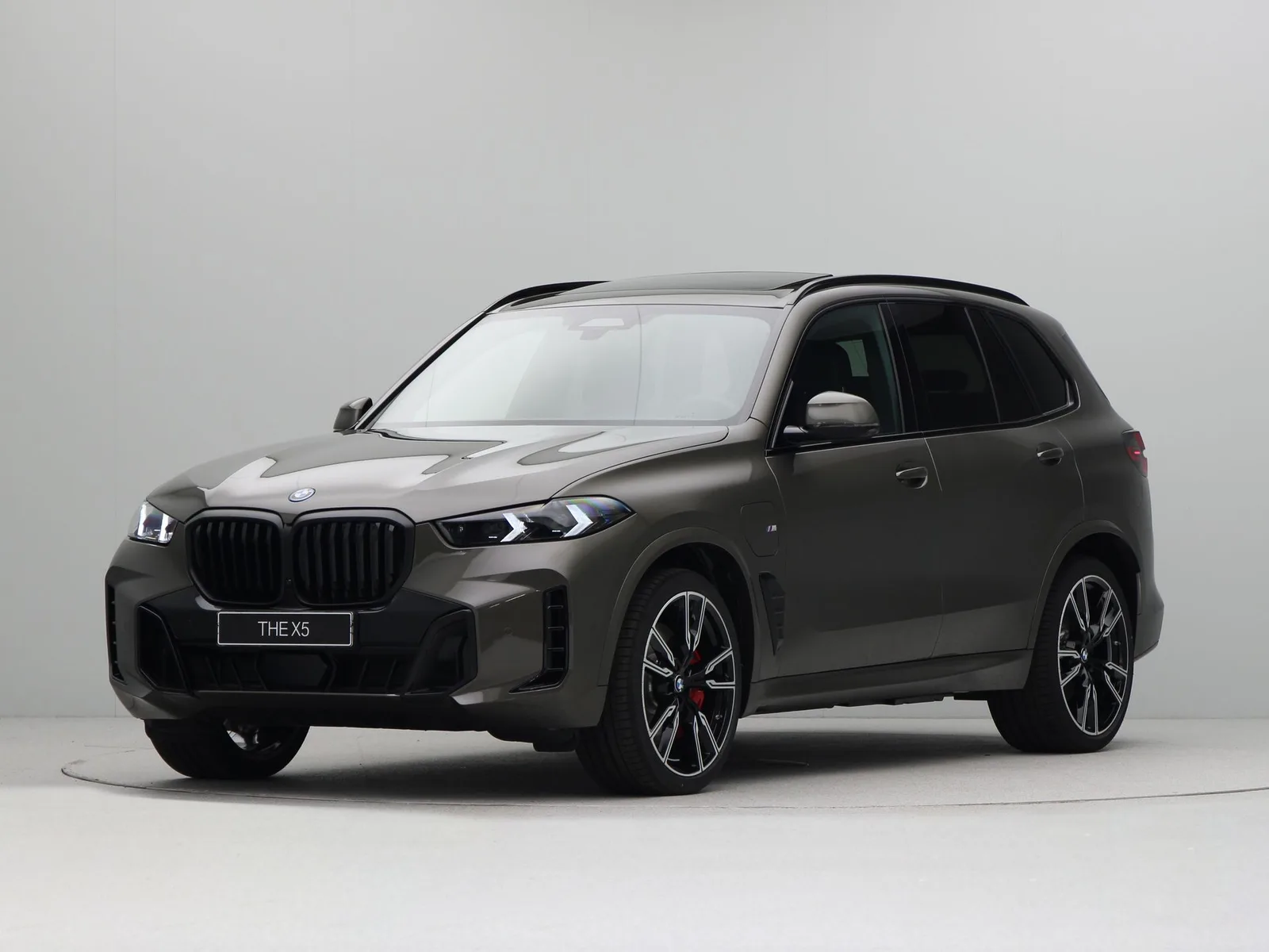 BMW X5 (2026) — foto 1