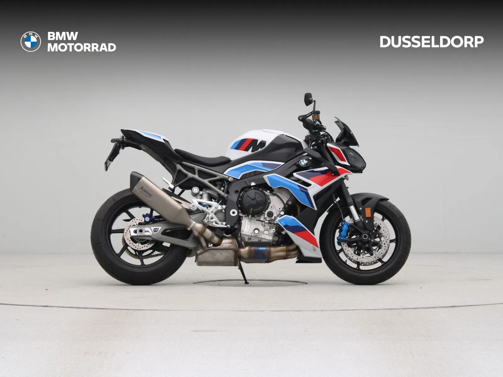 BMW M 1000 R (2026) — foto 1