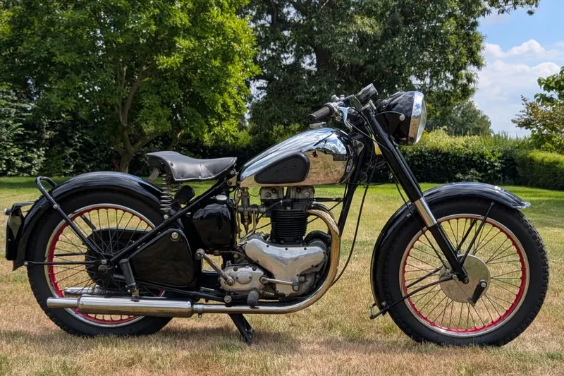 B.S.A. BSA 500cc A7 Tele Rigid with dutch registration papers (1948)