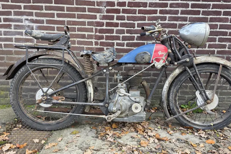 Peugeot P109 barnfind great patina (1929)