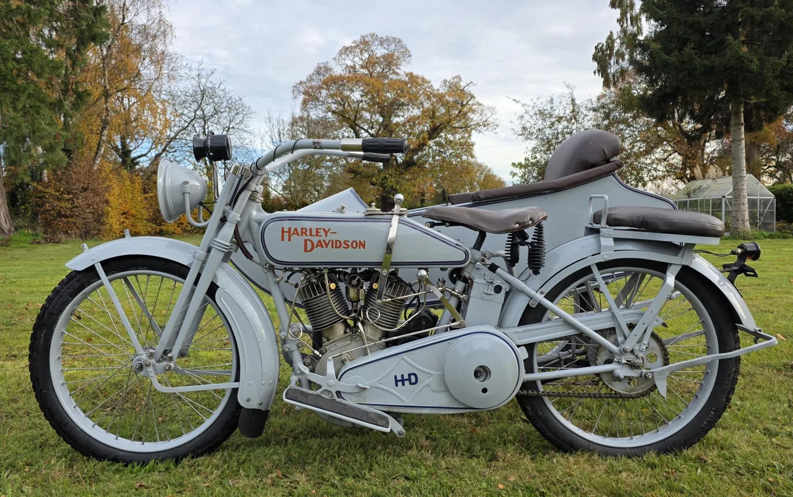 Harley-Davidson j 1000cc IOE with sidecar (1919) — foto 1