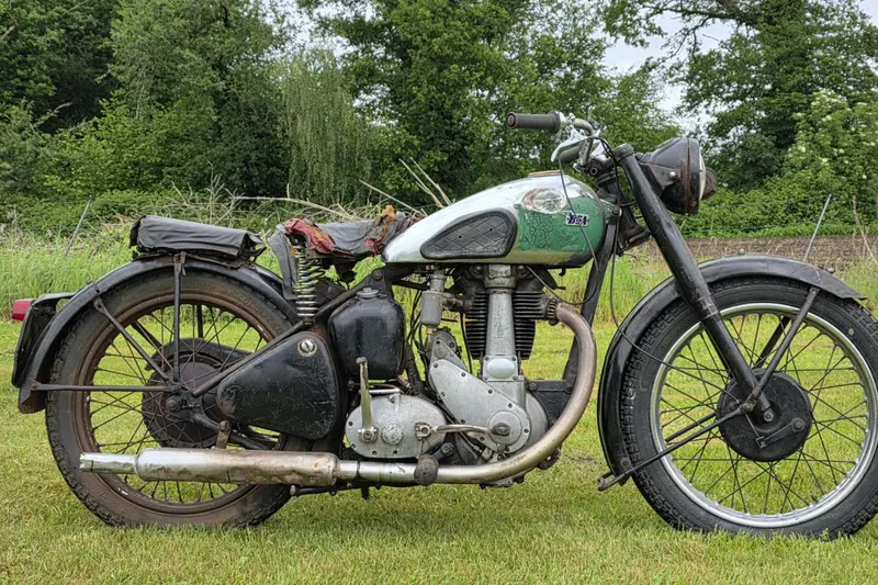 B.S.A. BSA B31 great patina project (1945)