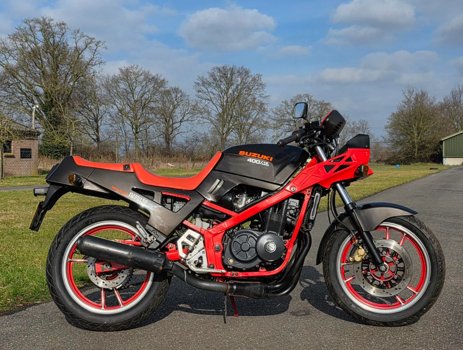 Suzuki GSX 400X Impulse (1988) — foto 1