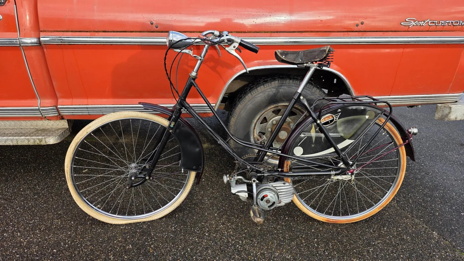 Berini Cyclestar M19 on a dutch bicycle (1952) — foto 1