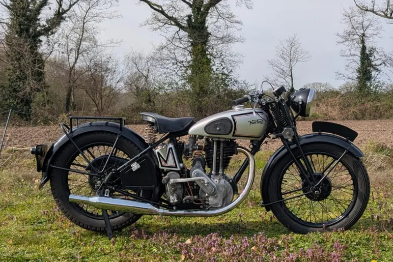 Norton 500cc ohv 18 (1937)