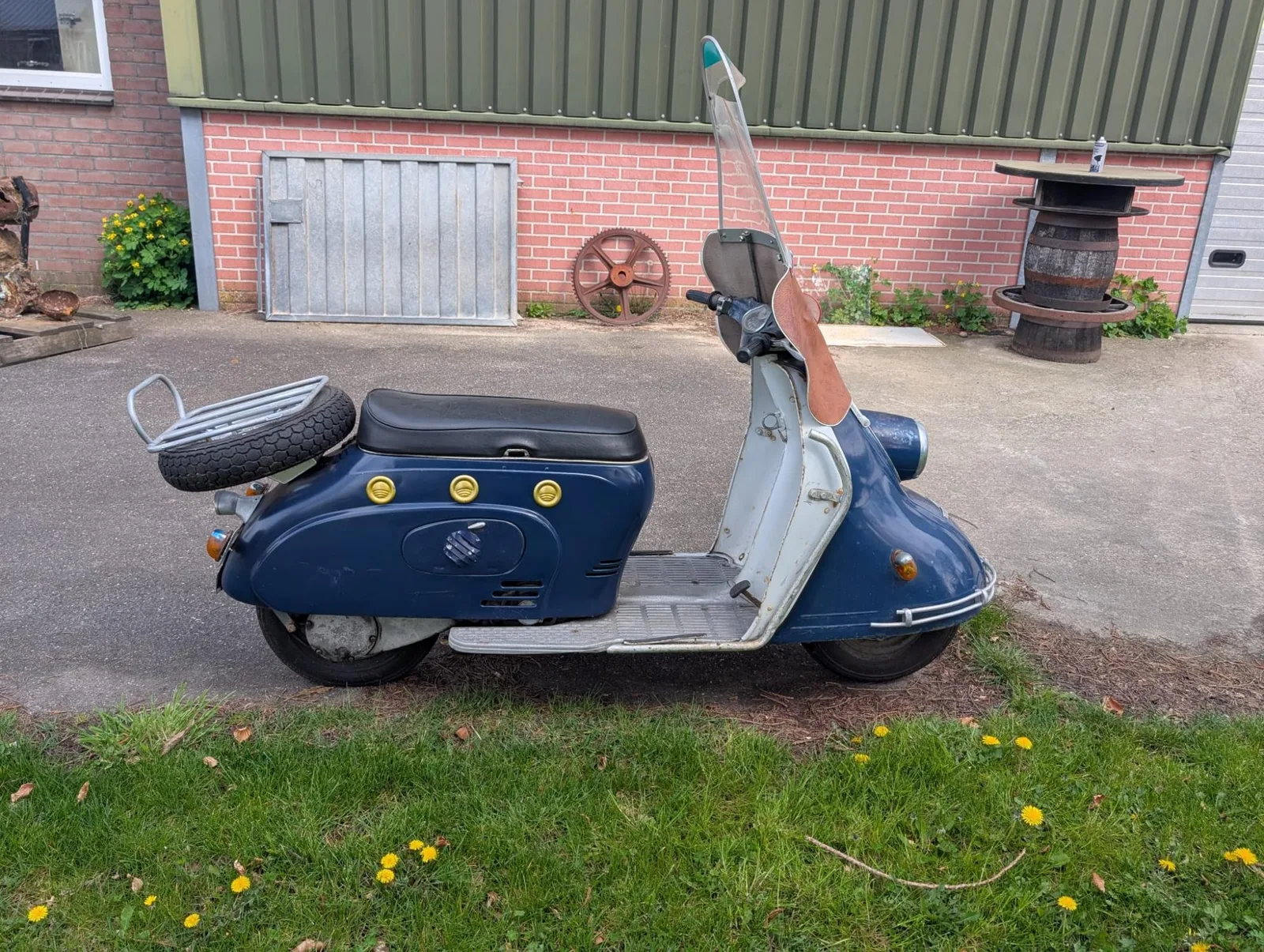 Heinkel 103A2 scooter with original dutch registration (2026) — foto 1