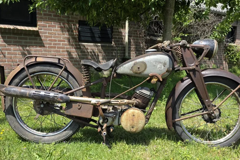Ardie RZ200 Peter (1940)