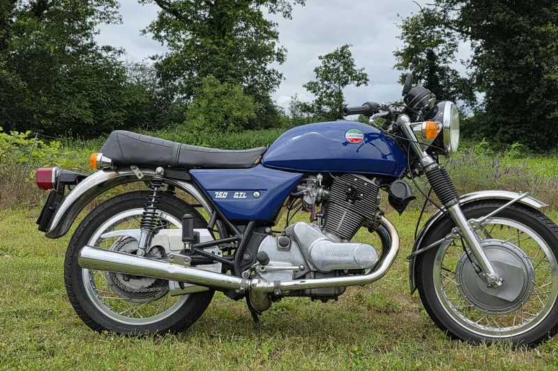 Laverda GTL 750cc dutch registration papers (1976)
