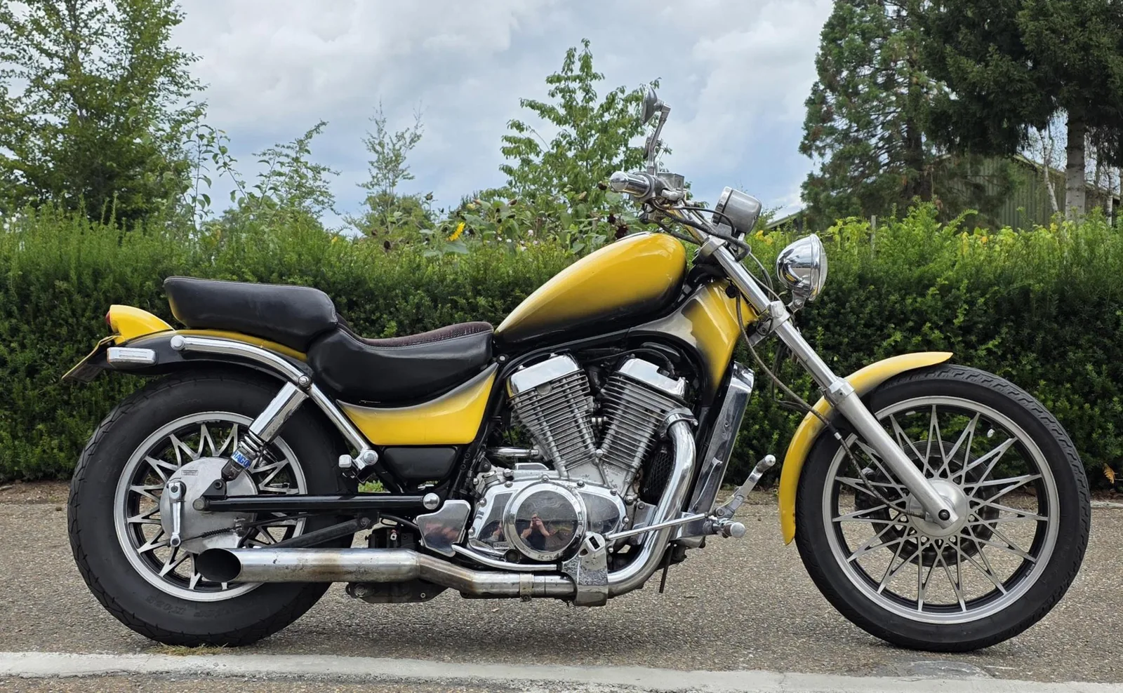 Suzuki Intruder (1986) — foto 1